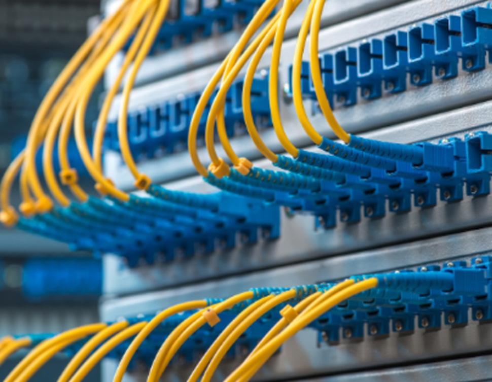 como-a-tecnexus-realiza-a-certificacao-de-redes-opticas